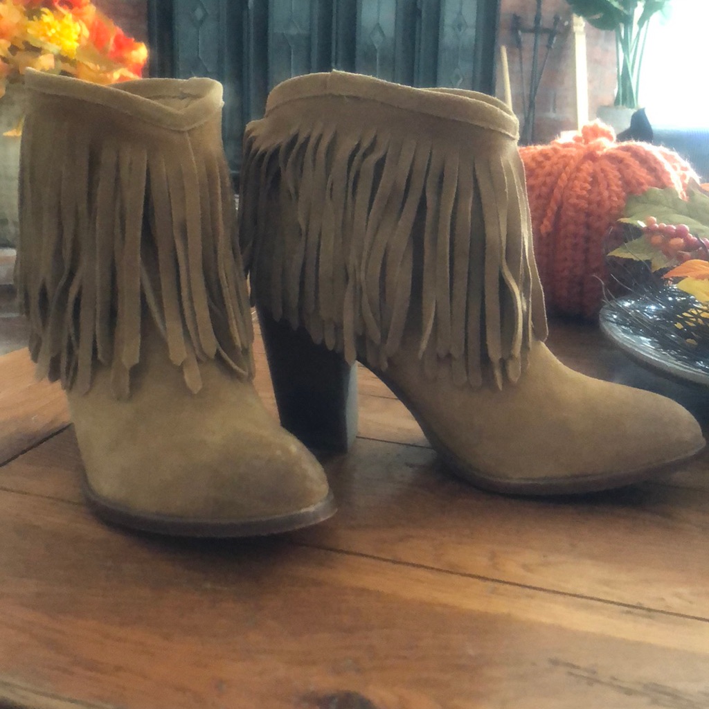 Frye Brand Tan Suede Fringe Boots